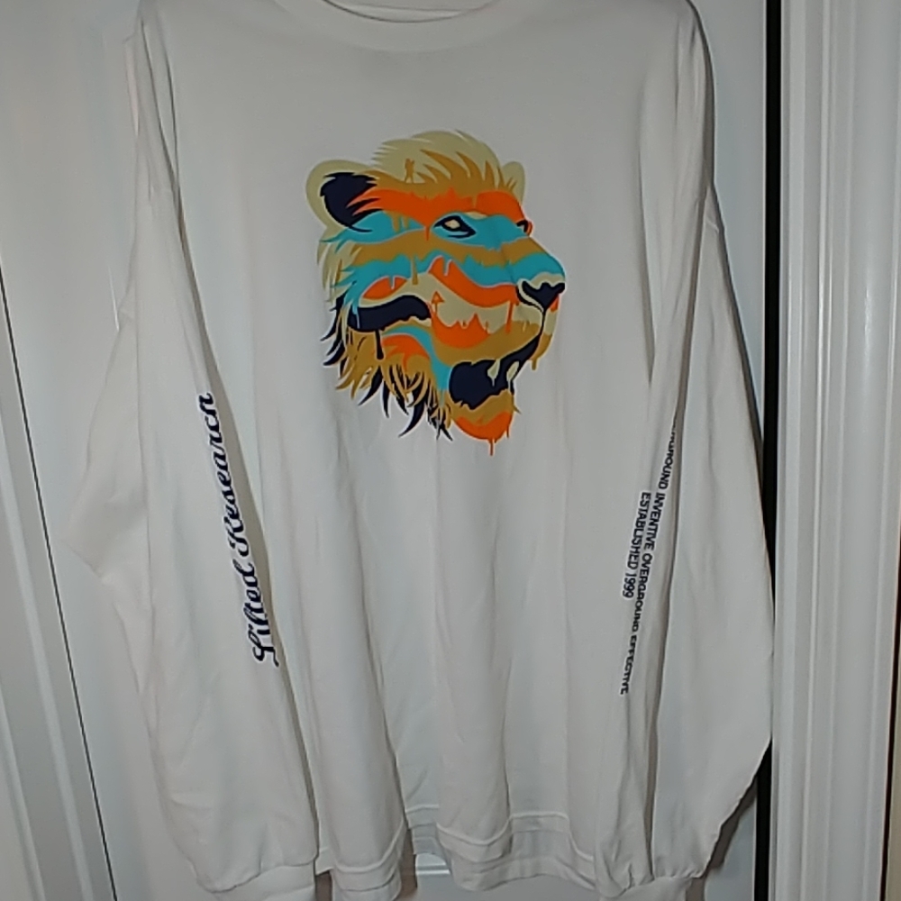 LRG long sleeve tee shirt